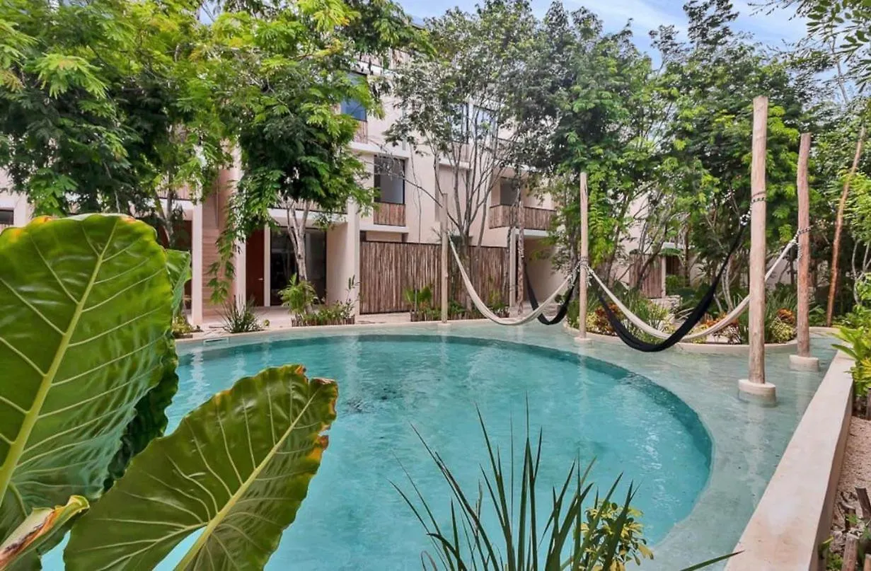 Luxury Jungle 2Bd Condo, Fast Wifi, Private Pool Tulum Apartment